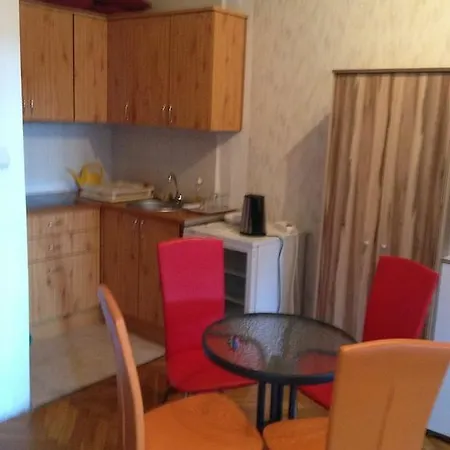 Attila Apartman * Siófok