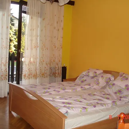 Attila Apartman