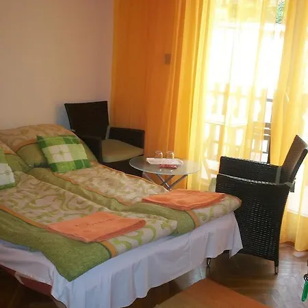 Attila Apartman Siófok