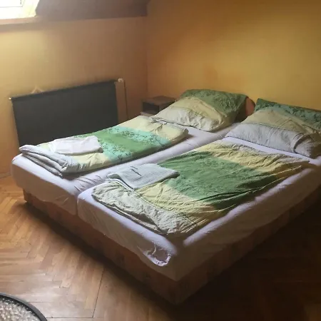 Attila Apartman * Siófok